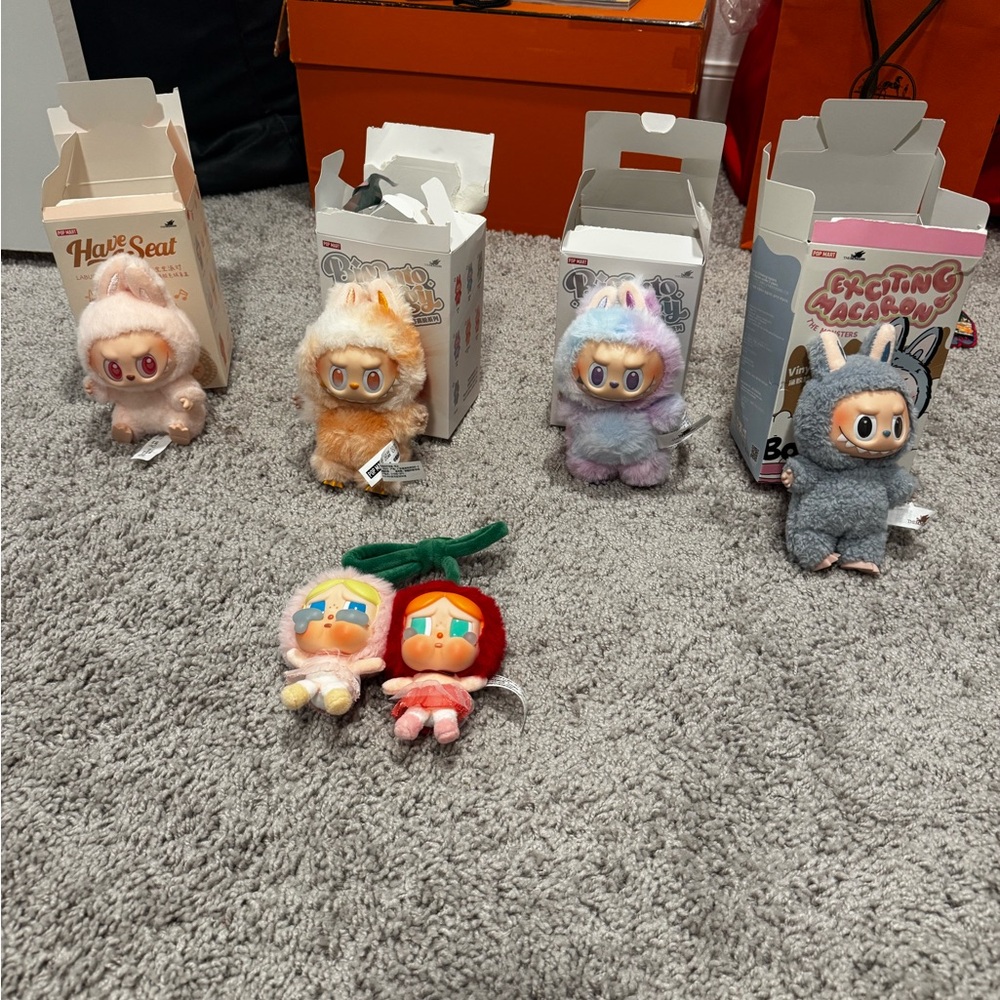 Bundle of labubus/ cry baby’s
